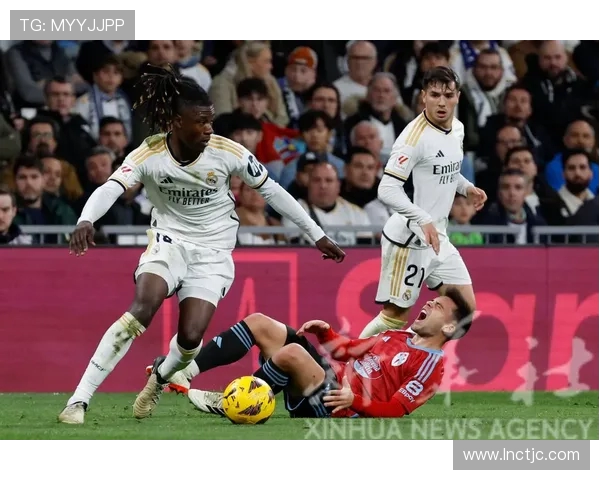 西甲联赛第30轮足球比赛的精彩回顾与分析